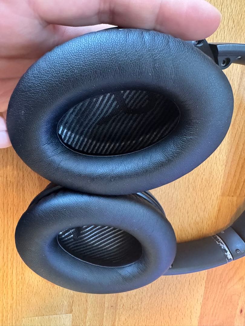 Bose QuietComfort 35 (QC35) ワイヤレスヘッドホン