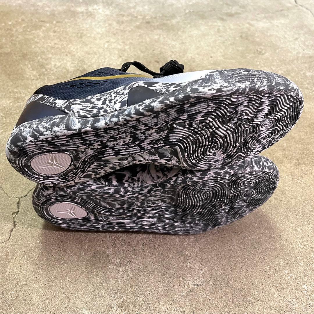 スニーカー Nike Kobe 9 EM Low Mambacita (GS) 25cm