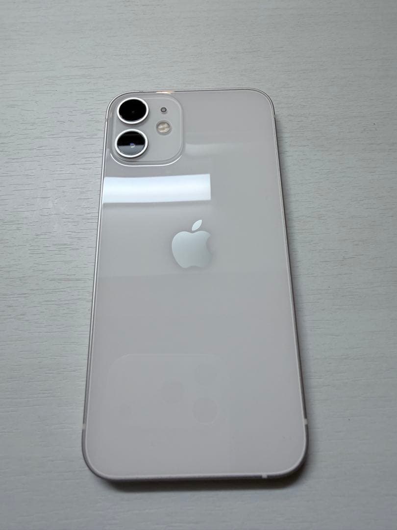 iPhone12mini ホワイト 128GB SIMロック解除済み 本体のみ