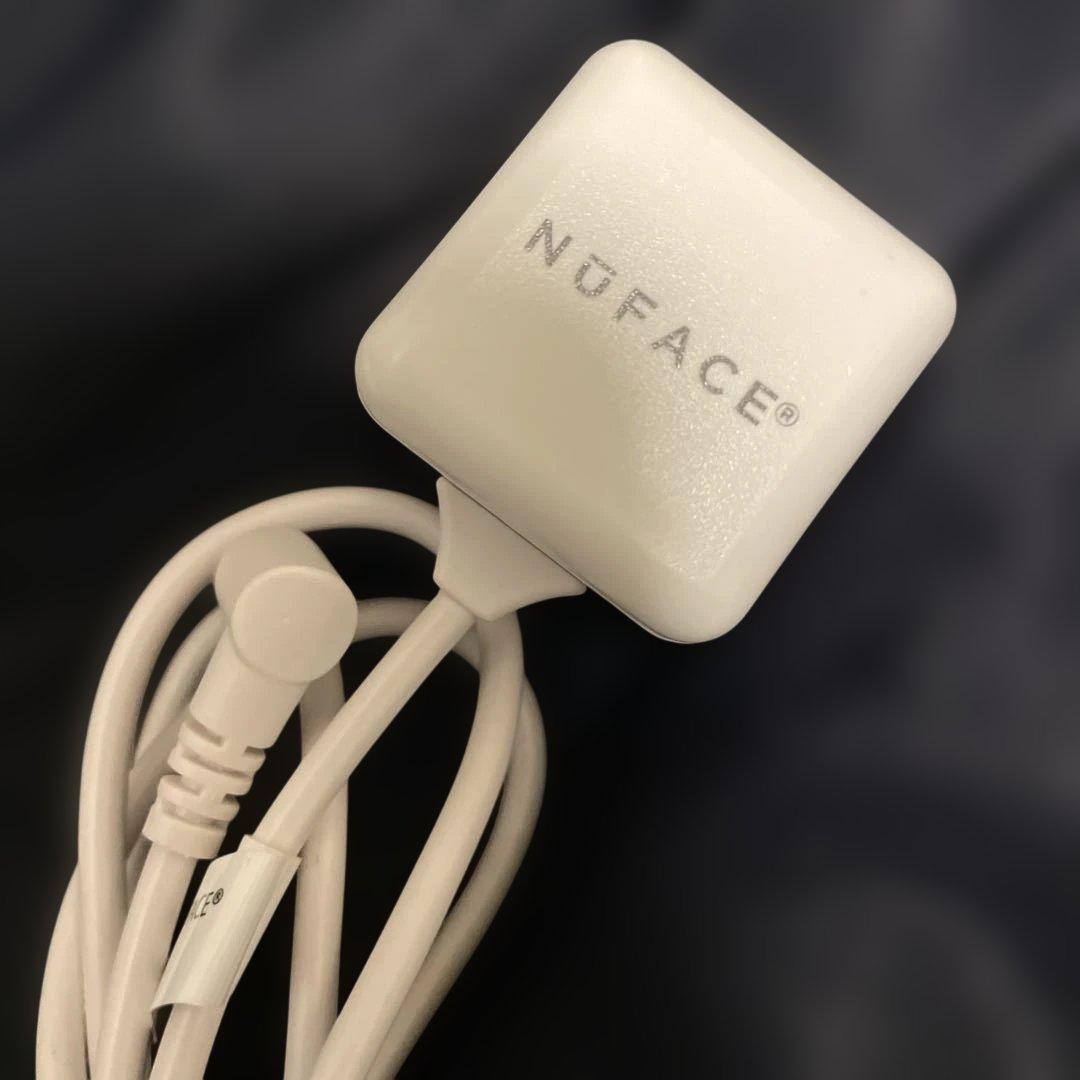 NuFACE mini美顔器 充電器付き