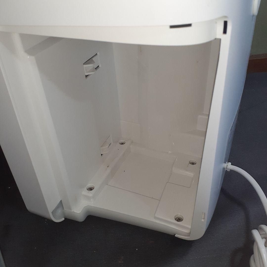 シャープ　除湿器　CV-J71-W