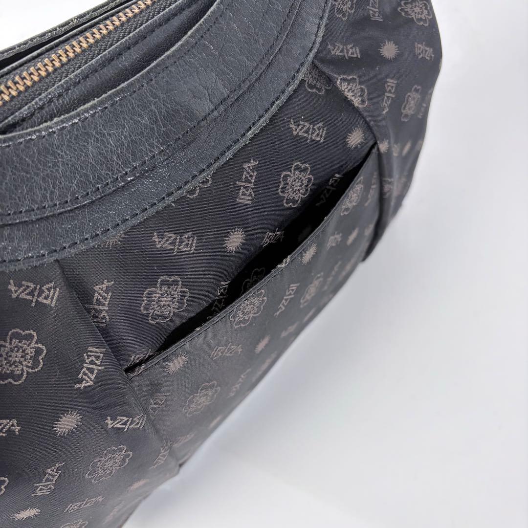 hanawarangasuki イビサロゴナイロンショルダーバックモノグラ