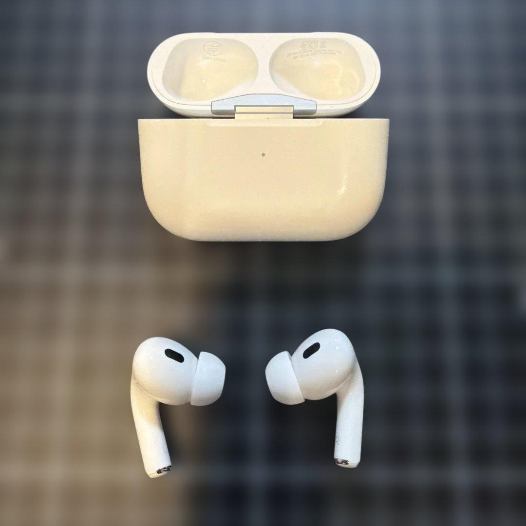 AirPods Pro 2nd 本体 充電ケース付き ホワイト