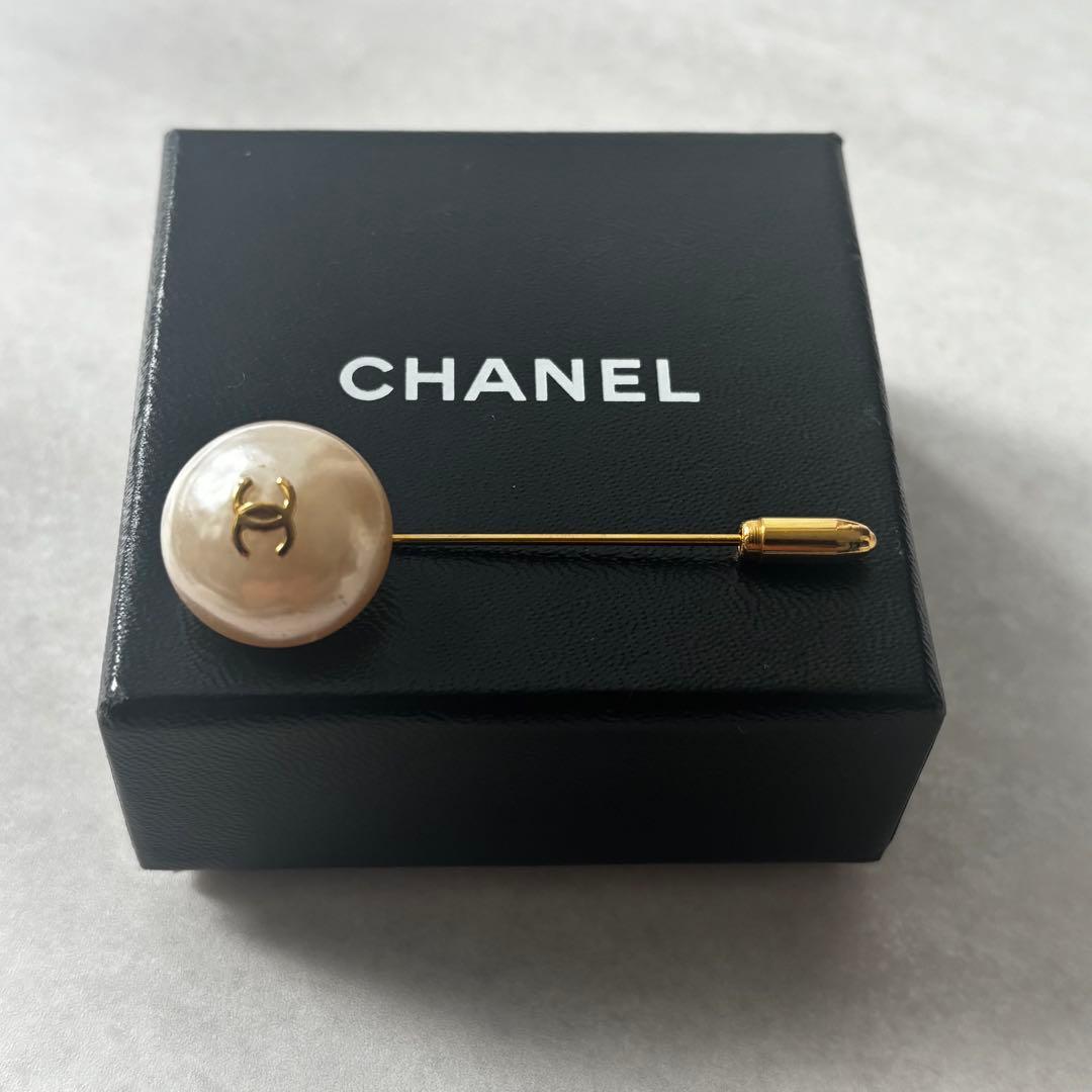 セール！【美品】CHANEL パールピン　ピンブローチ