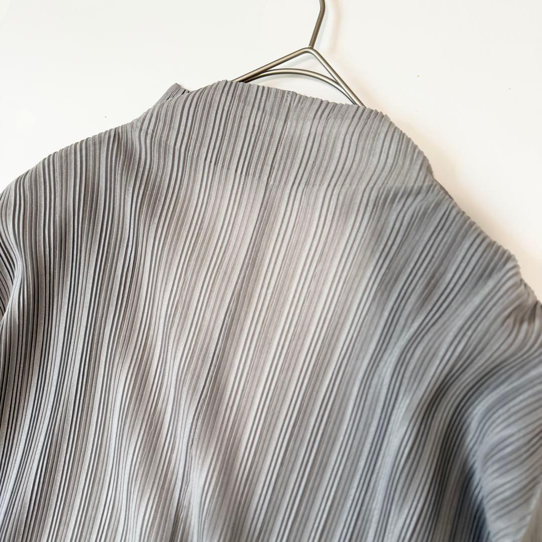 プリーツプリーズ イッセイミヤケ　長袖　ロングカーディガン　グレー　サイズ3