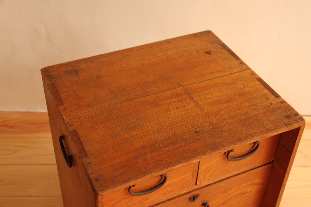 引き出し棚　収納棚　木棚　古道具　古家具　ビンテージ　アンティーク