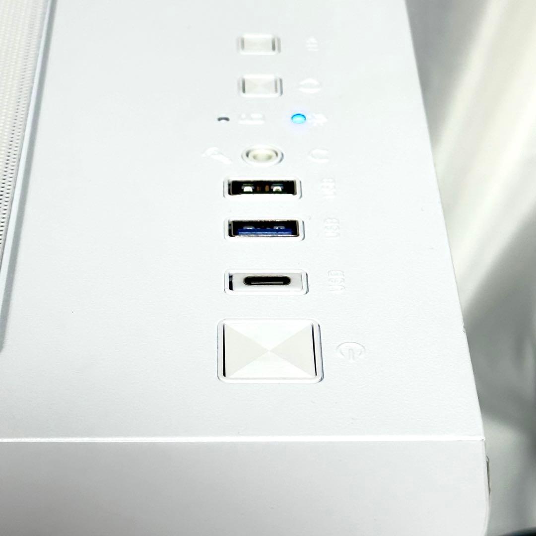 【新品】高性能ゲーミングPC RTX4070 RYZEN7 9700X 2TB