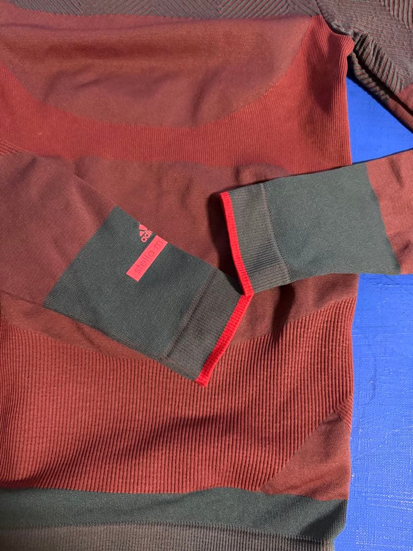 adidas by Stella McCartney フード付き