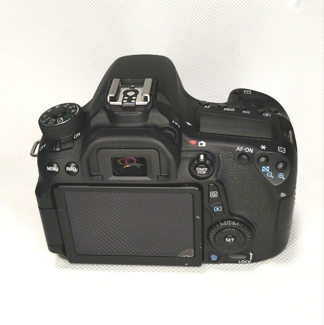 【匿名配送】キヤノン デジタル一眼レフ カメラ EOS70D ボディ