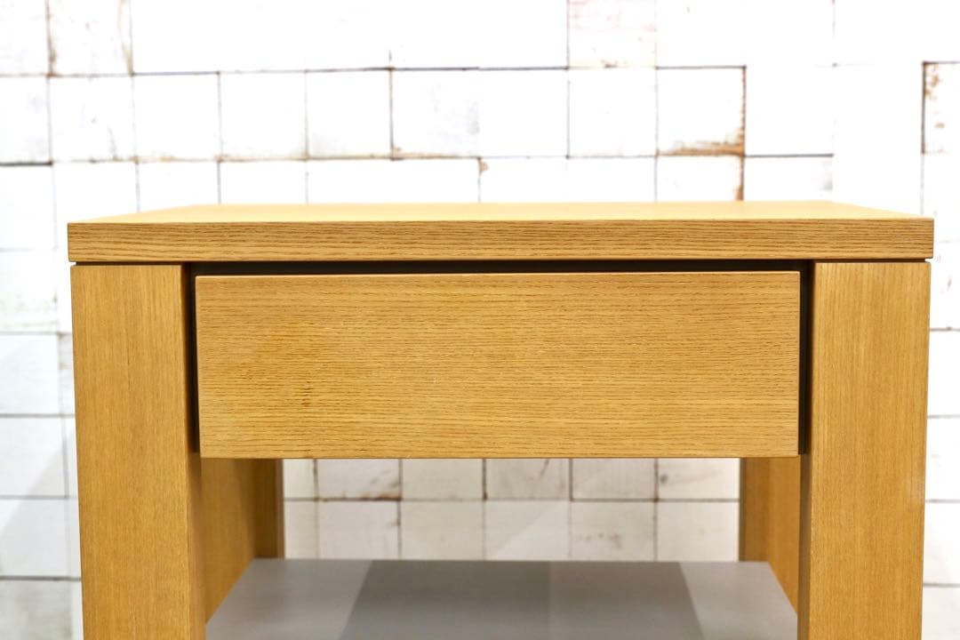 GMIO70A○Cassni ixc / カッシーナイクスシー サイドテーブル