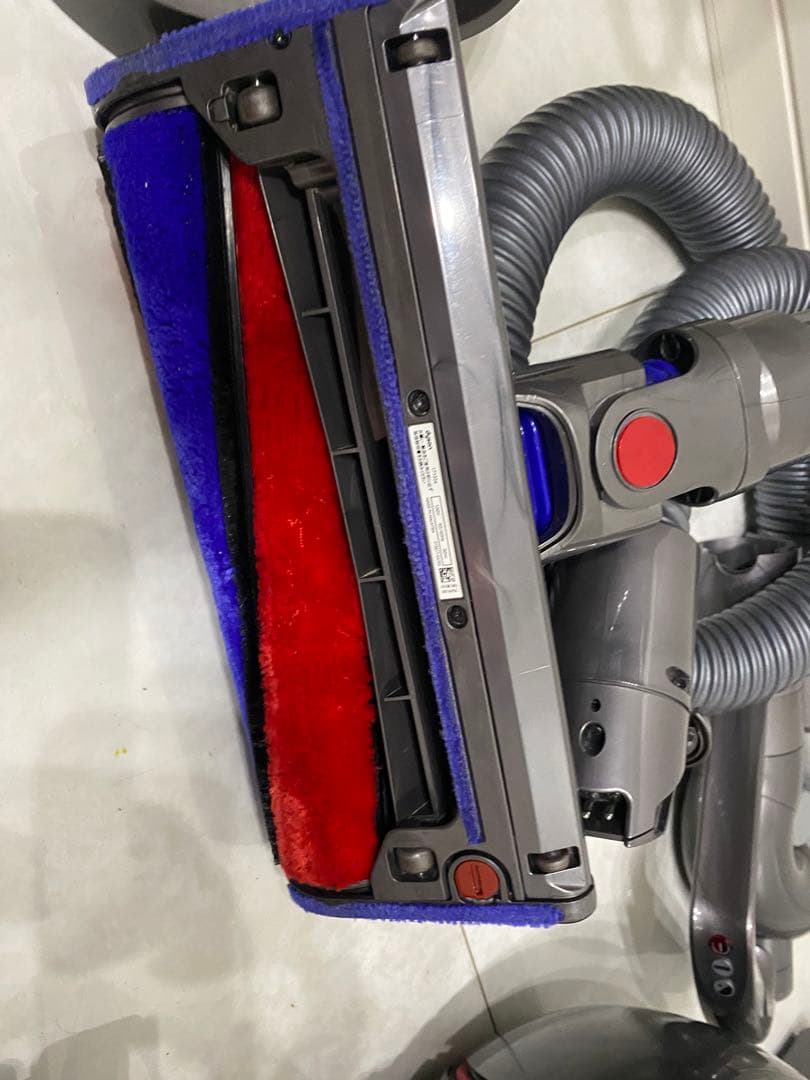 美品　ダイソン 掃除機 CY29 V4 dyson