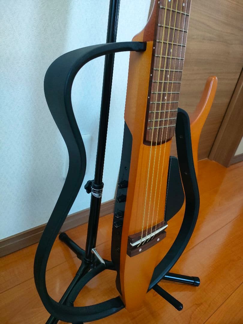 美品サイレントギターYAMAHA SLG110Sケース アダプタ プリアンプ付