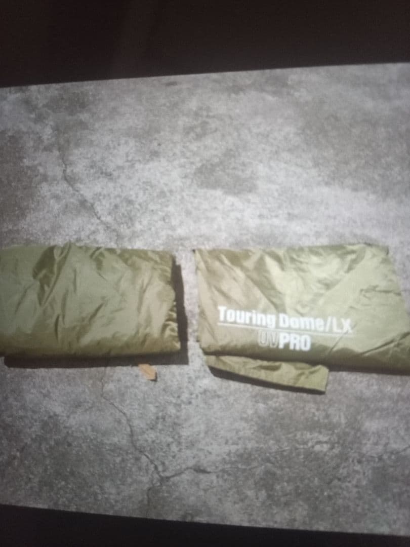 ソロキャンプにオススメの4点セットです　テント、タープ、テーブル、焚き火台