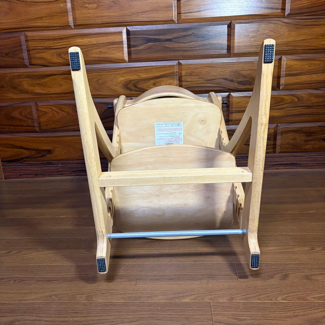 超美品 大和屋　すくすくスリムプラスチェア　テーブル＆ガード付　送料込み