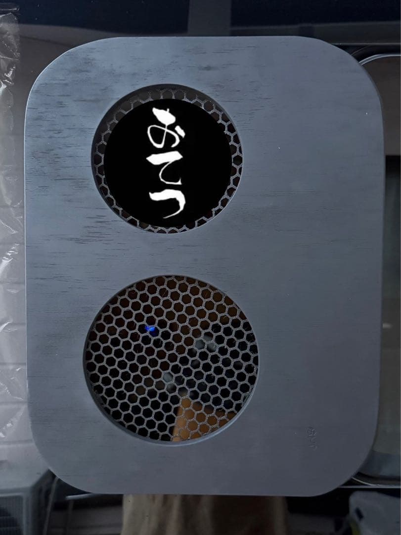 ハイエース WAVE2 WAVE3 助手席側小窓用 黒塗装 アタッチメント付き