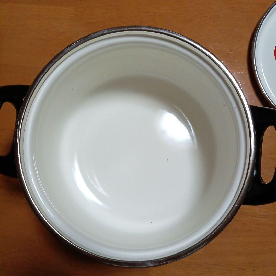 [美品]マルビシフィオーレホーロー鍋 両手鍋　箱付き