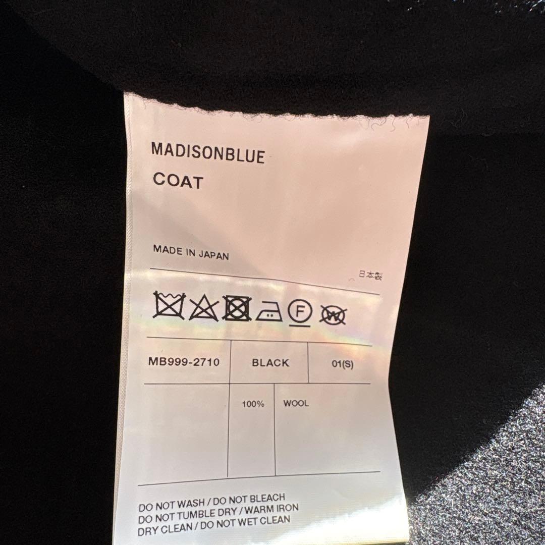 Madisonblue REVER SIDE SLIT CAPE ブラック