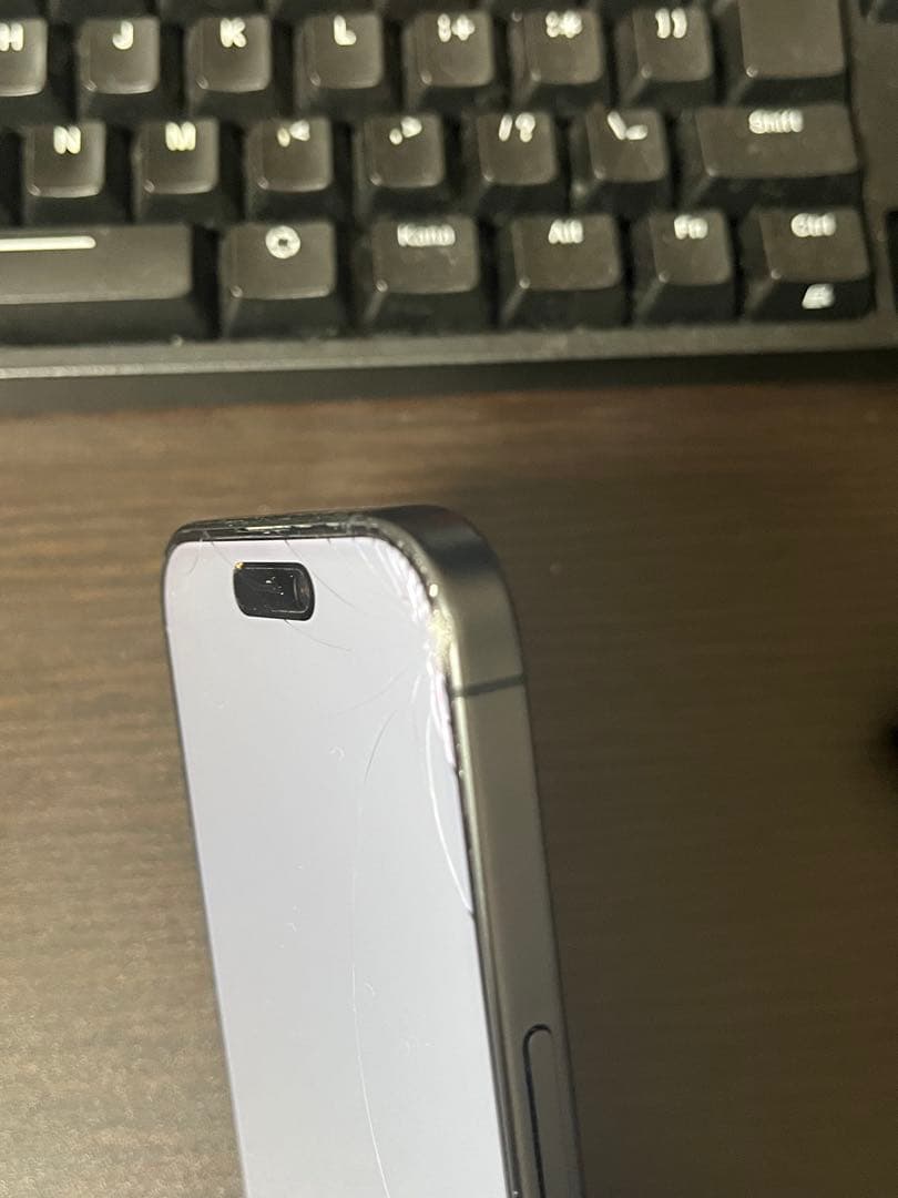 Apple iPhone 17 ブラック　本体