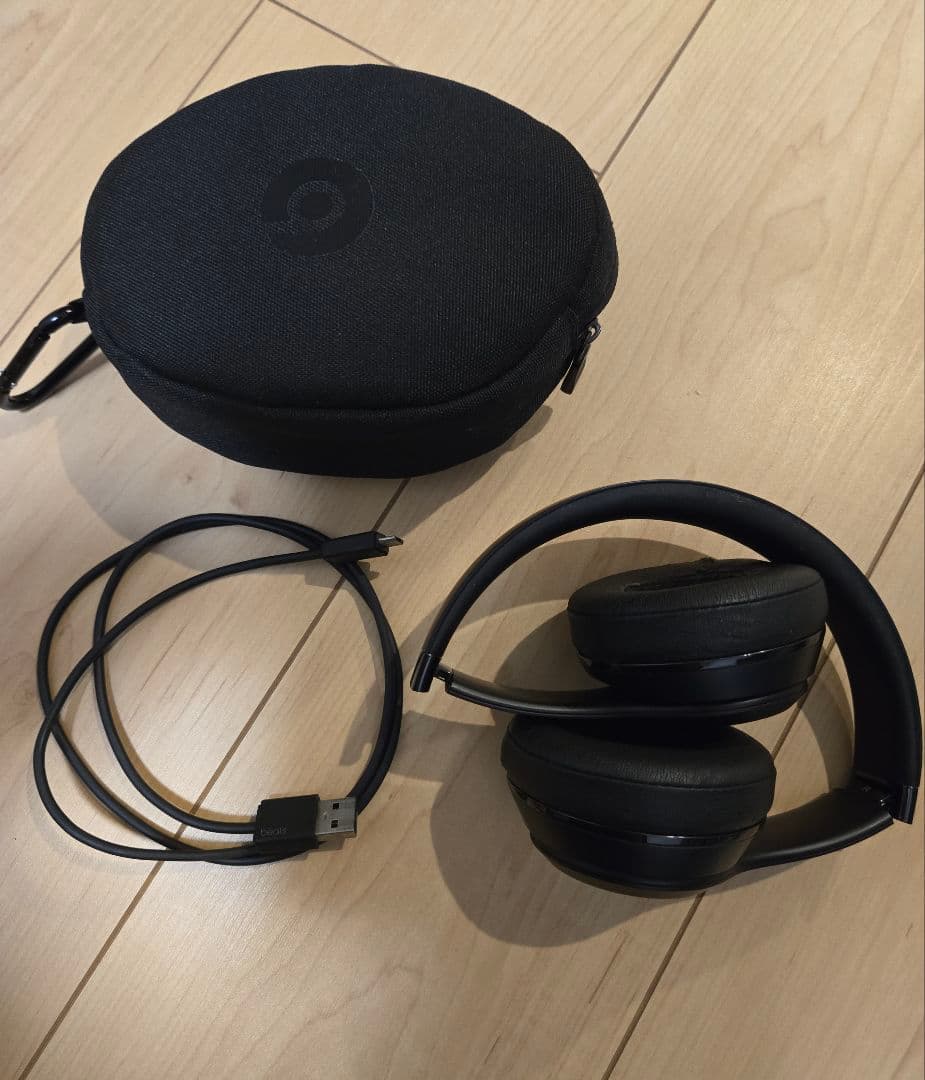 Beats Solo3 Wireless マットブラック