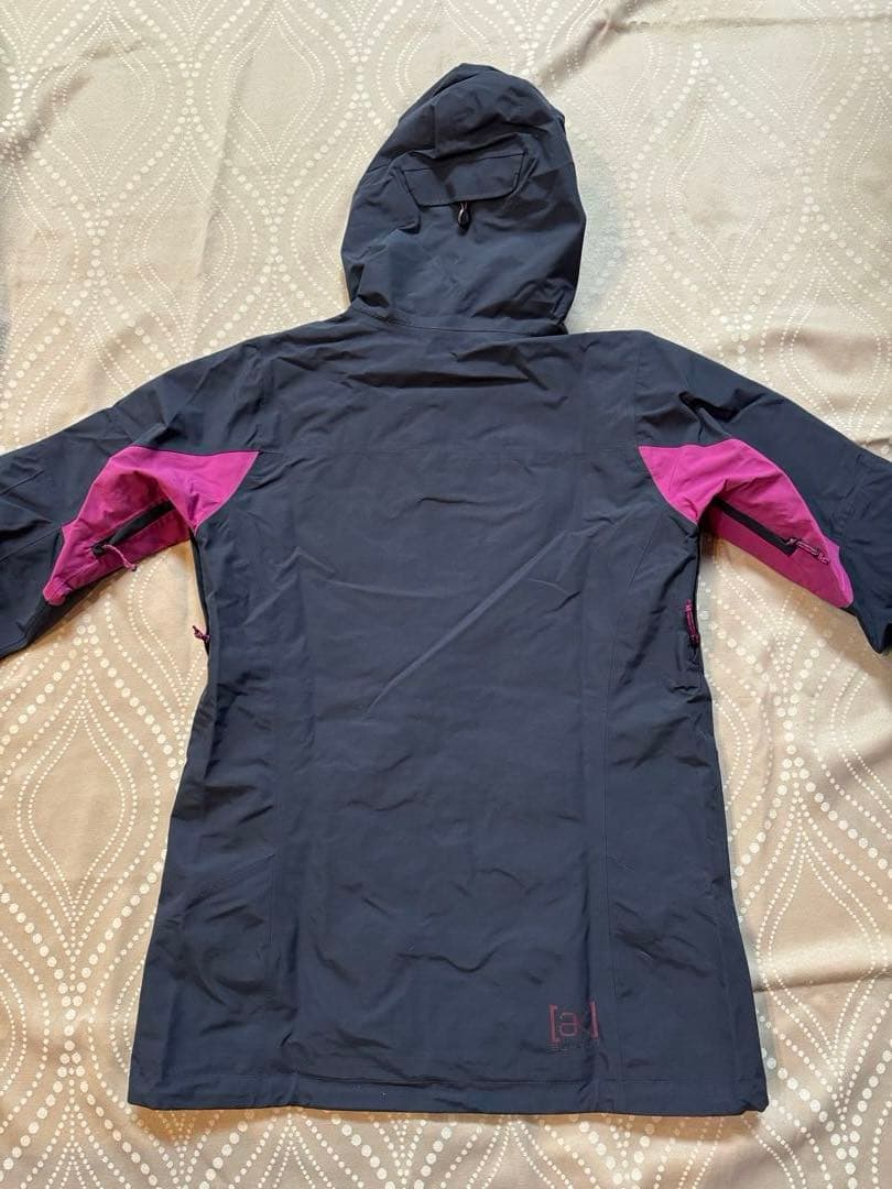 Burton [ak] GORE-TEX バートン　スノーボードウェア S