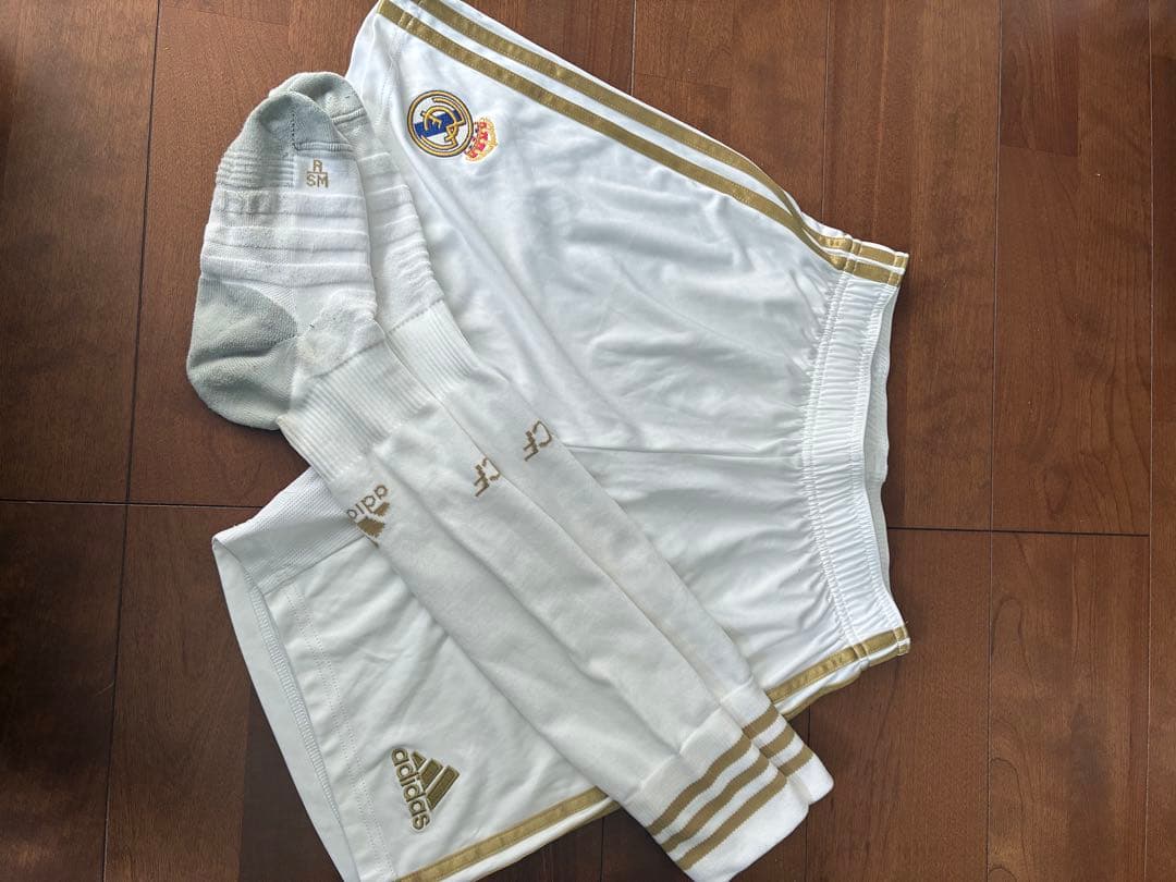 adidas Real Madrid 長袖ユニフォームＳサイズ&パンツMサイズ