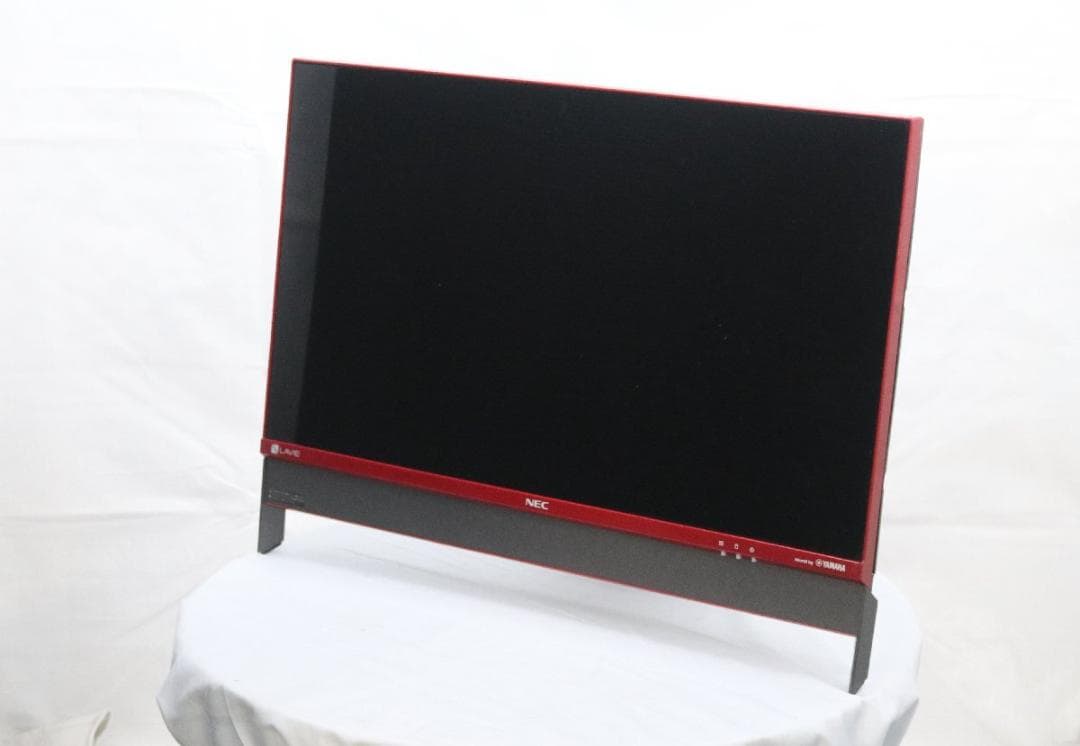 ★NEC LAVIE　Windows11 / Core i7 / 23.8インチ