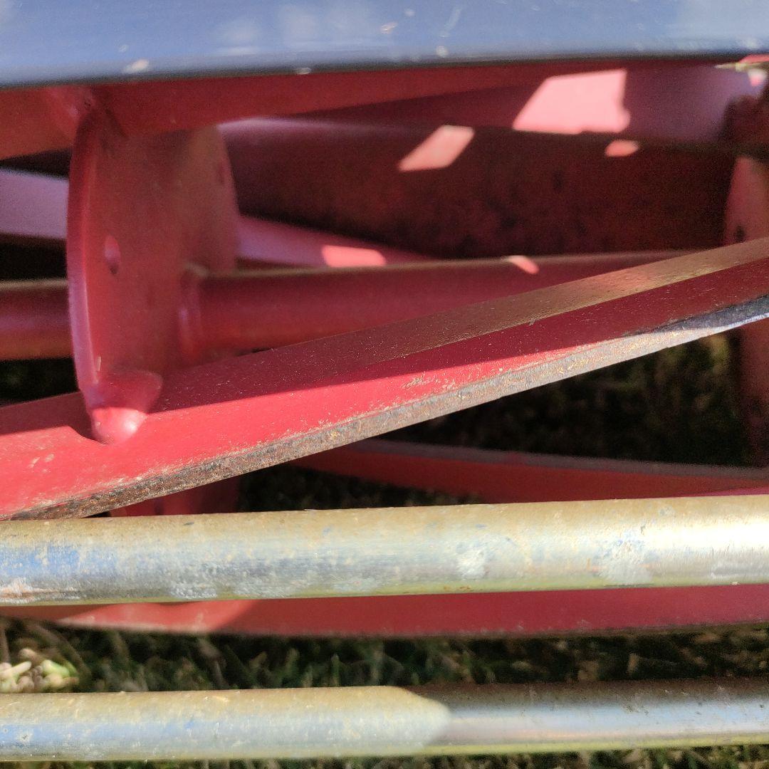 バロネス 芝刈り機 LM4D