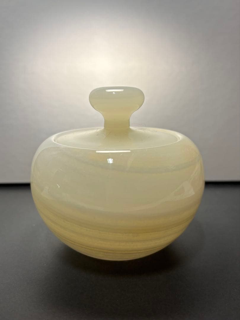 アフガンジェイド　蓋付き壺　630g 天然石の壺