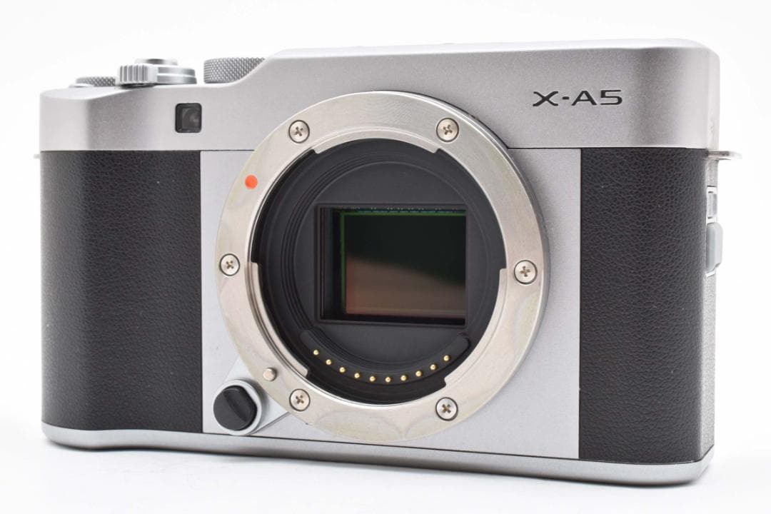 超美品 富士フイルム X-A5 ミラーレスデジタルカメラ ボディFujifilm