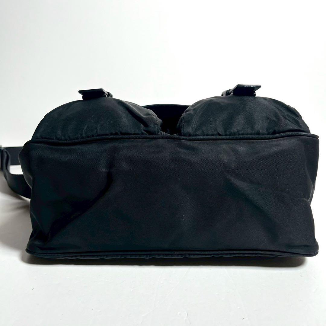 【美品】プラダ メッセンジャーバッグ クロスボディ テスートナイロン × レザー