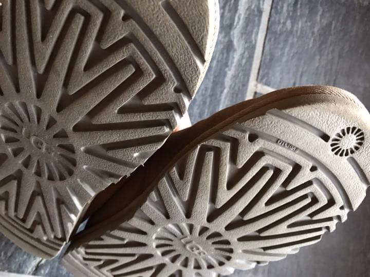 アグ　ケントン　Ｂ&Ｙ別注