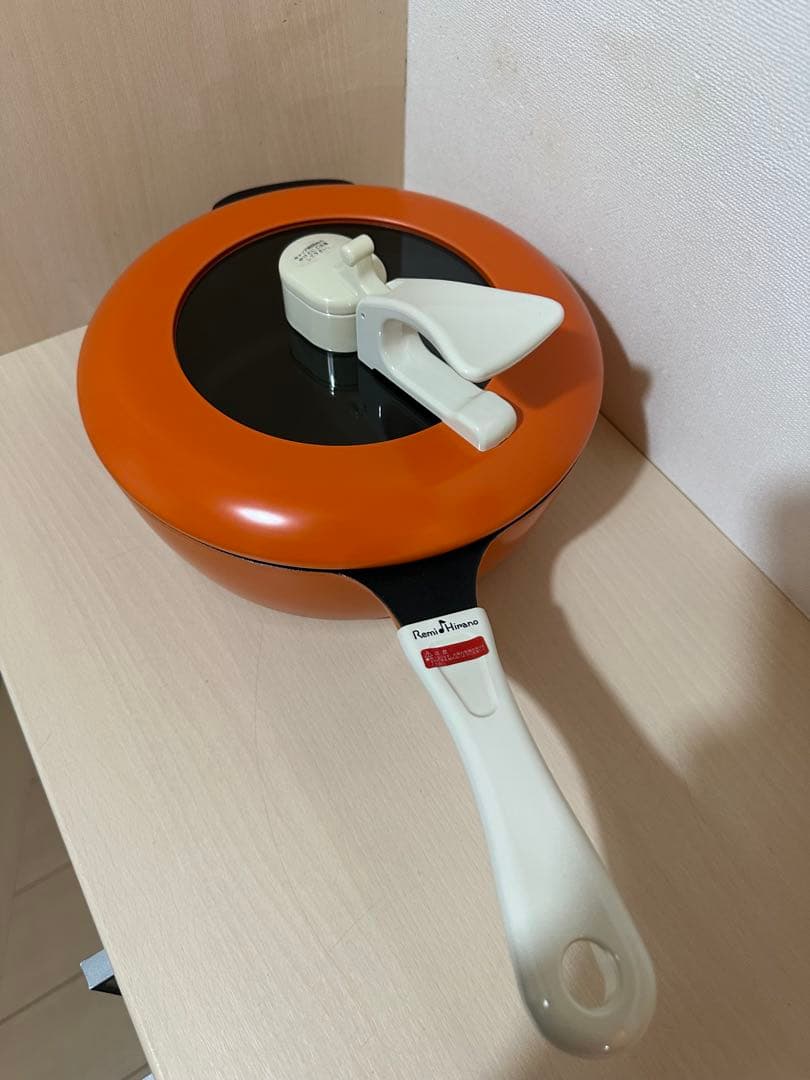 【未使用品】レミパン　24センチ　オレンジ