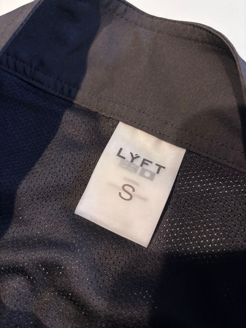 ウエイトトレーニング LYFT Thunder graphics stage shorts S