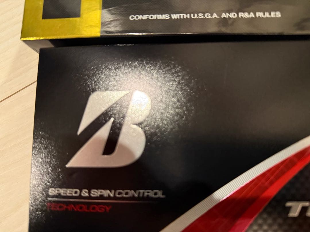 ブリジストン＆ エポン ＆ タイトリスト ゴルフボールセット