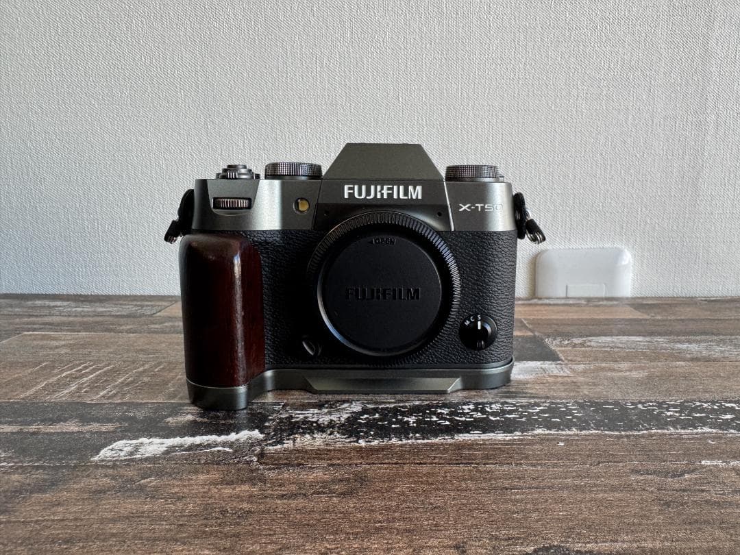 【美品】限定カラー FUJIFILM X-T50 ボディ チャコールシルバー