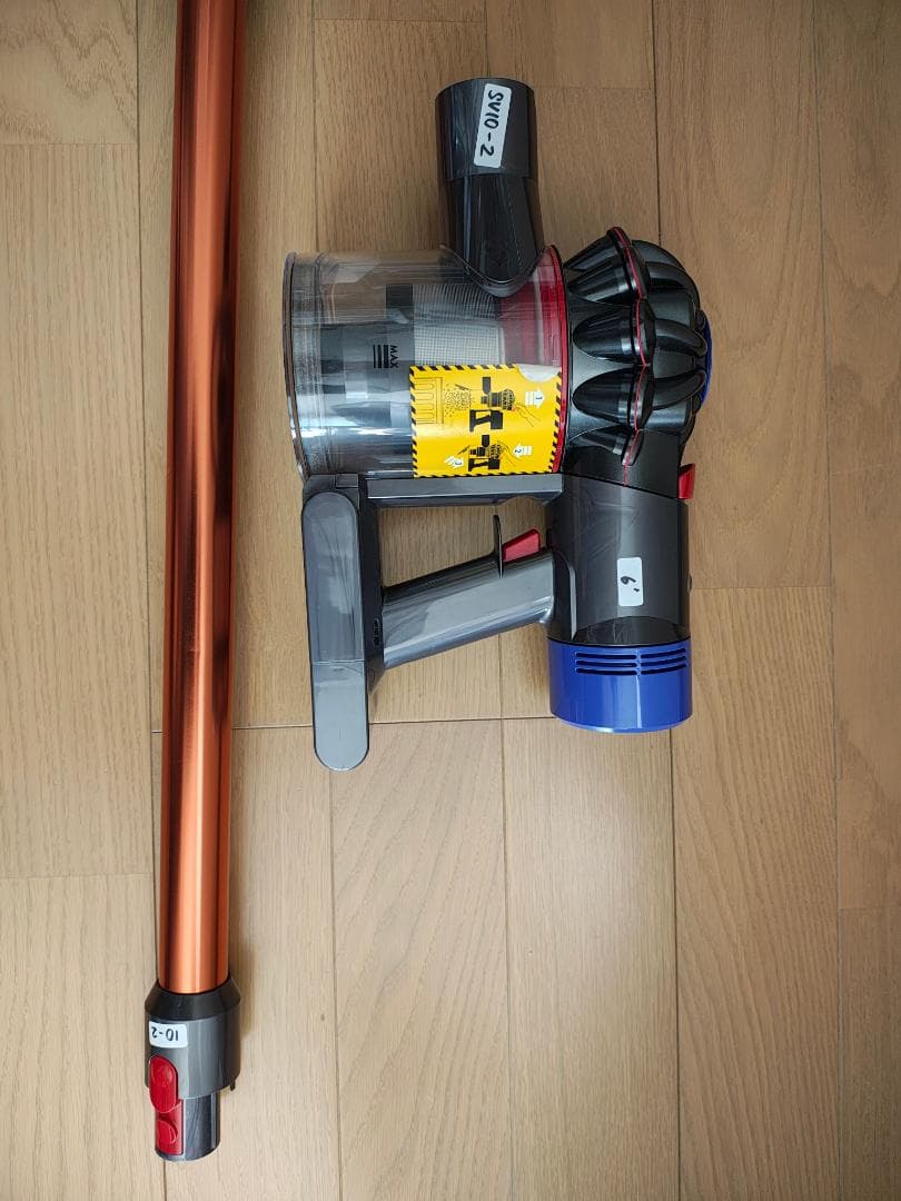 ダイソン★コードレス掃除機★V8★ＳV10★バッテリー新品と大差なし★2