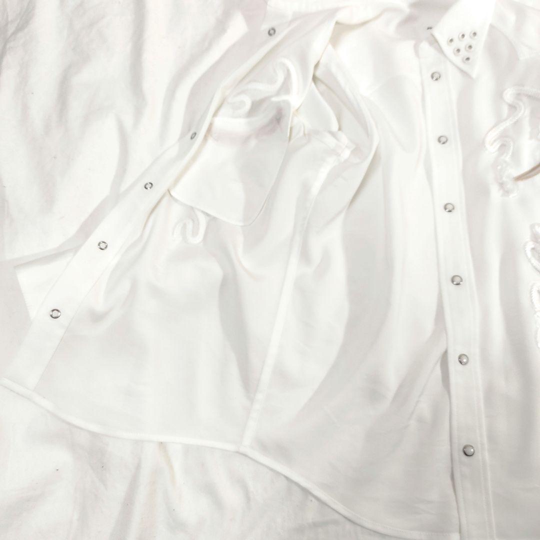 美品 TOGA PULLA トーガプルラ ウエスタン 刺繍 フリンジ 長袖シャツ