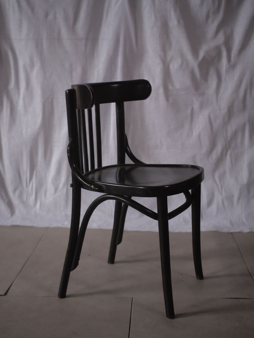 ②椅子　曲木　ダイニングチェア　黒b古家具　古道具　アンティーク　昭和レトロ
