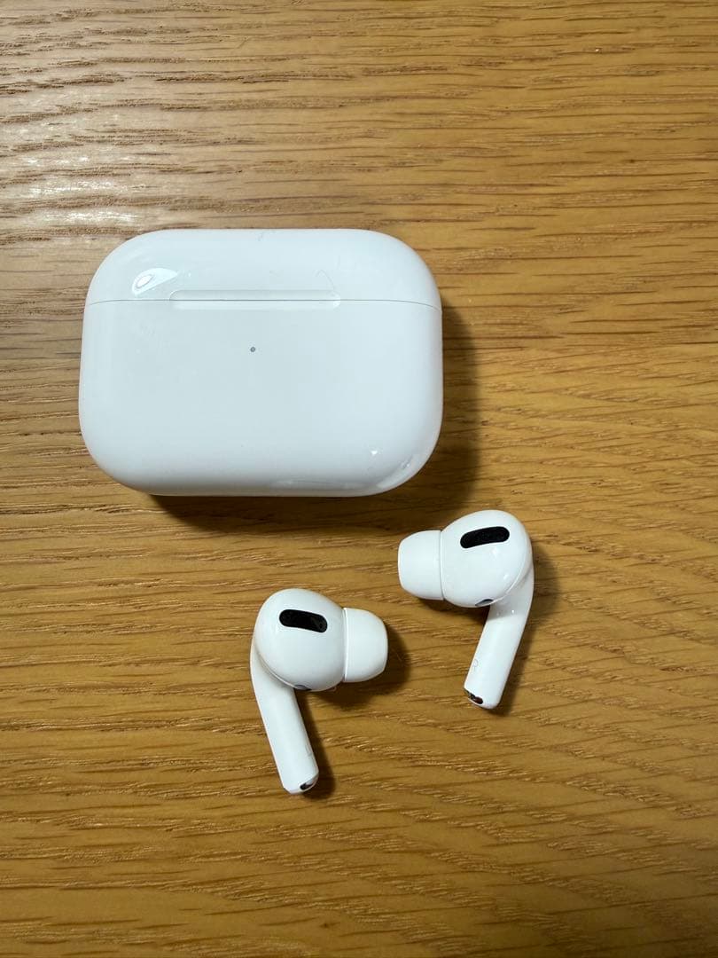 AirPods Pro 第一世代本体 充電ケース付き