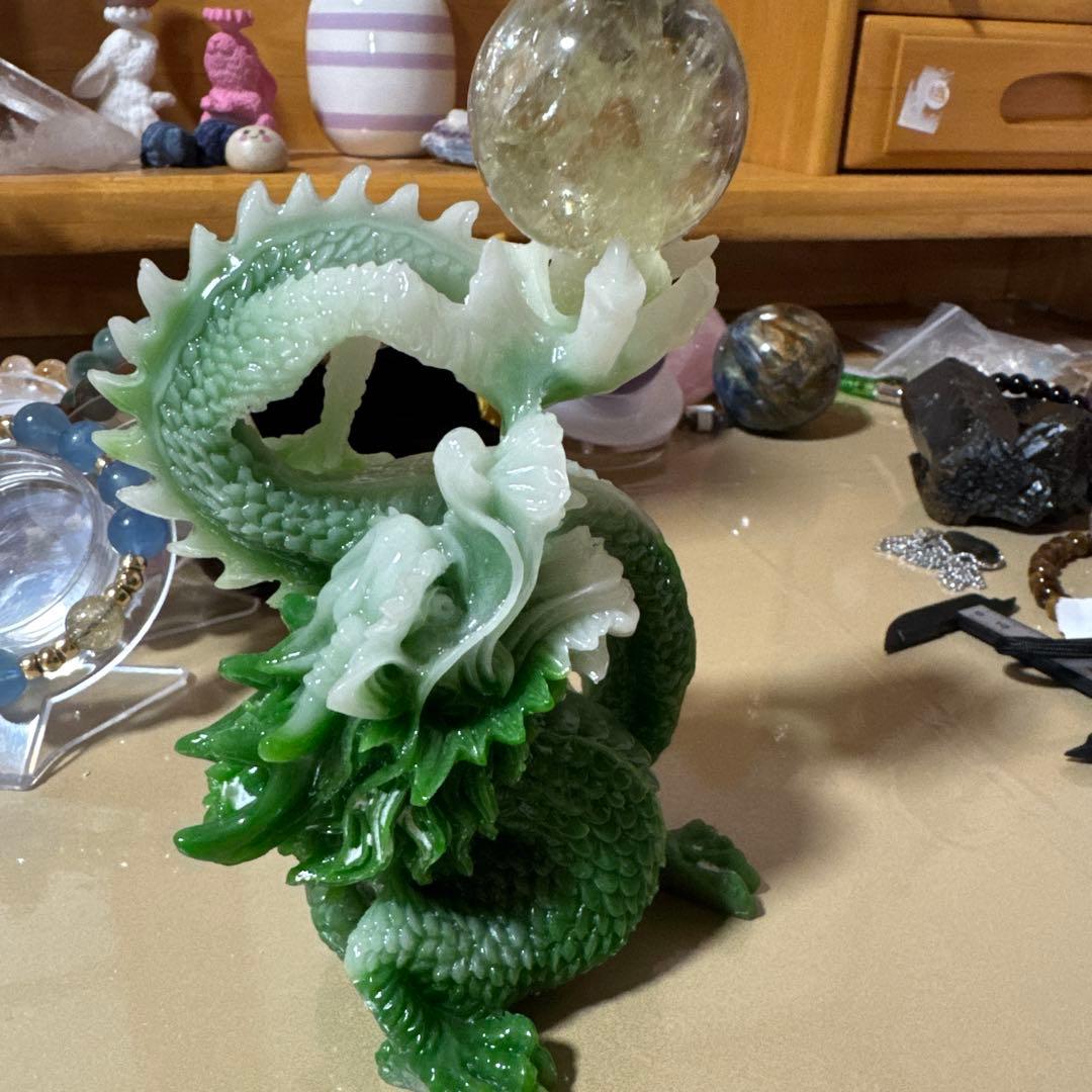人工　夜光石　龍　置物　幸運