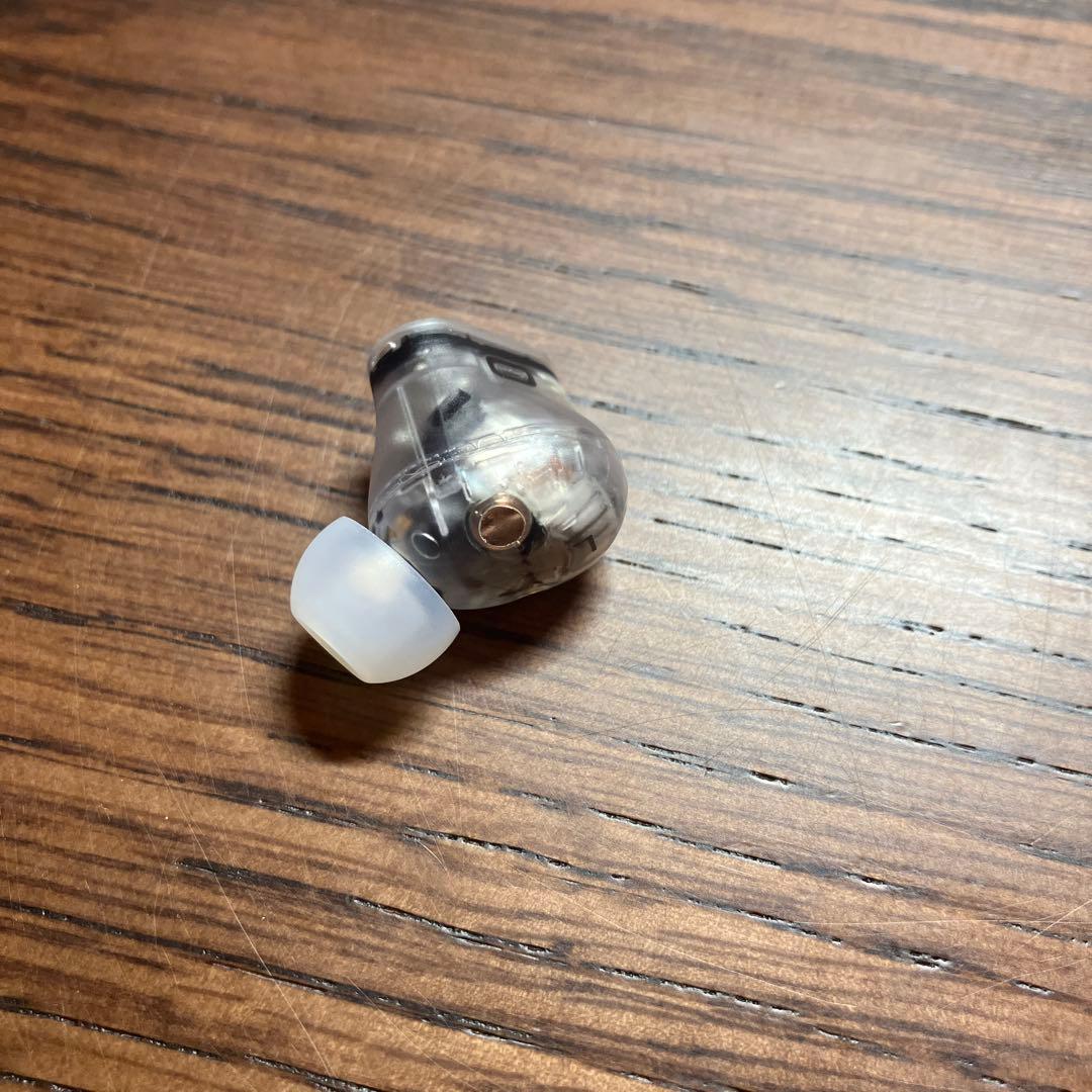 Beats Studio Buds + ワイヤレスイヤフォン　限定保証付き