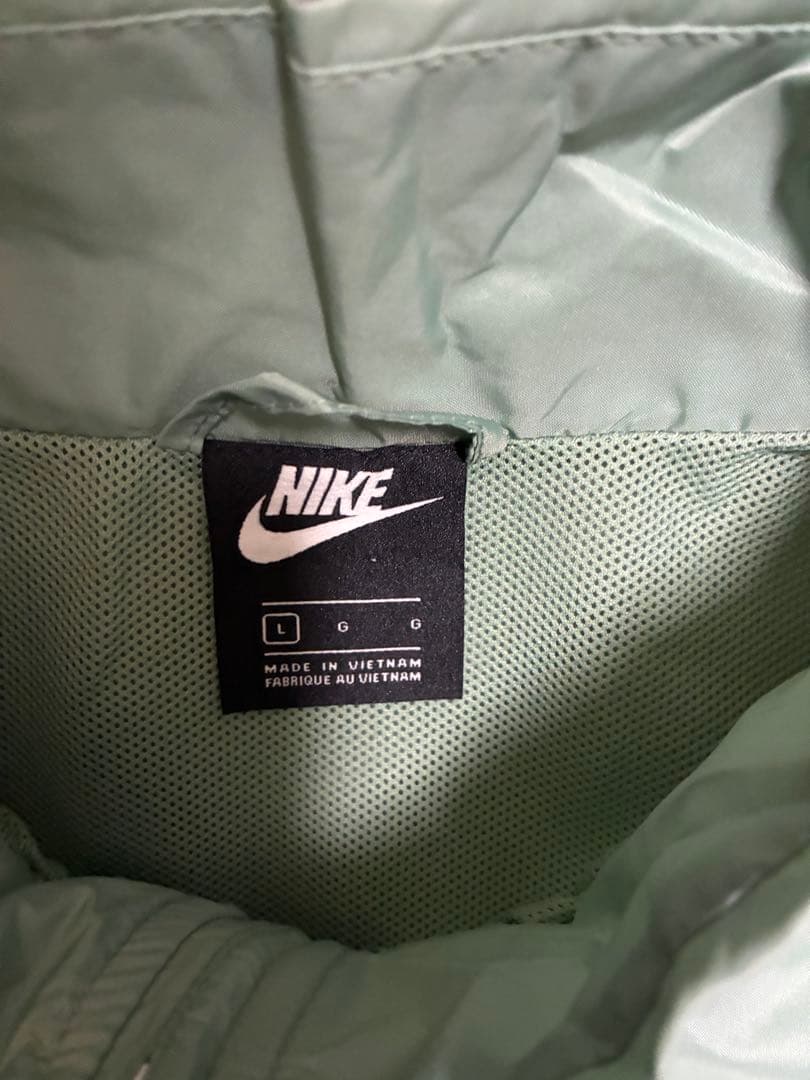 Nike ミントグリーン ナイロンジャケット上下セット