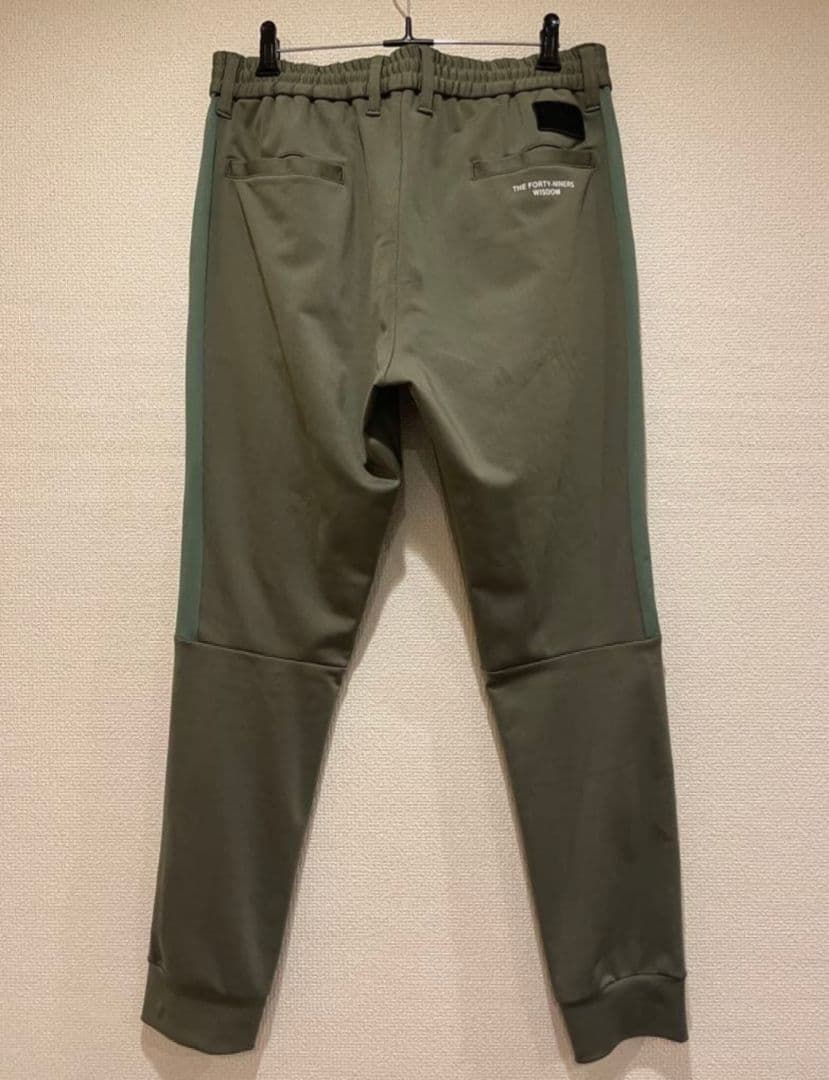 TFW49　メンズ　ゴルフウェア　セットアップ　GOLF　カーキ