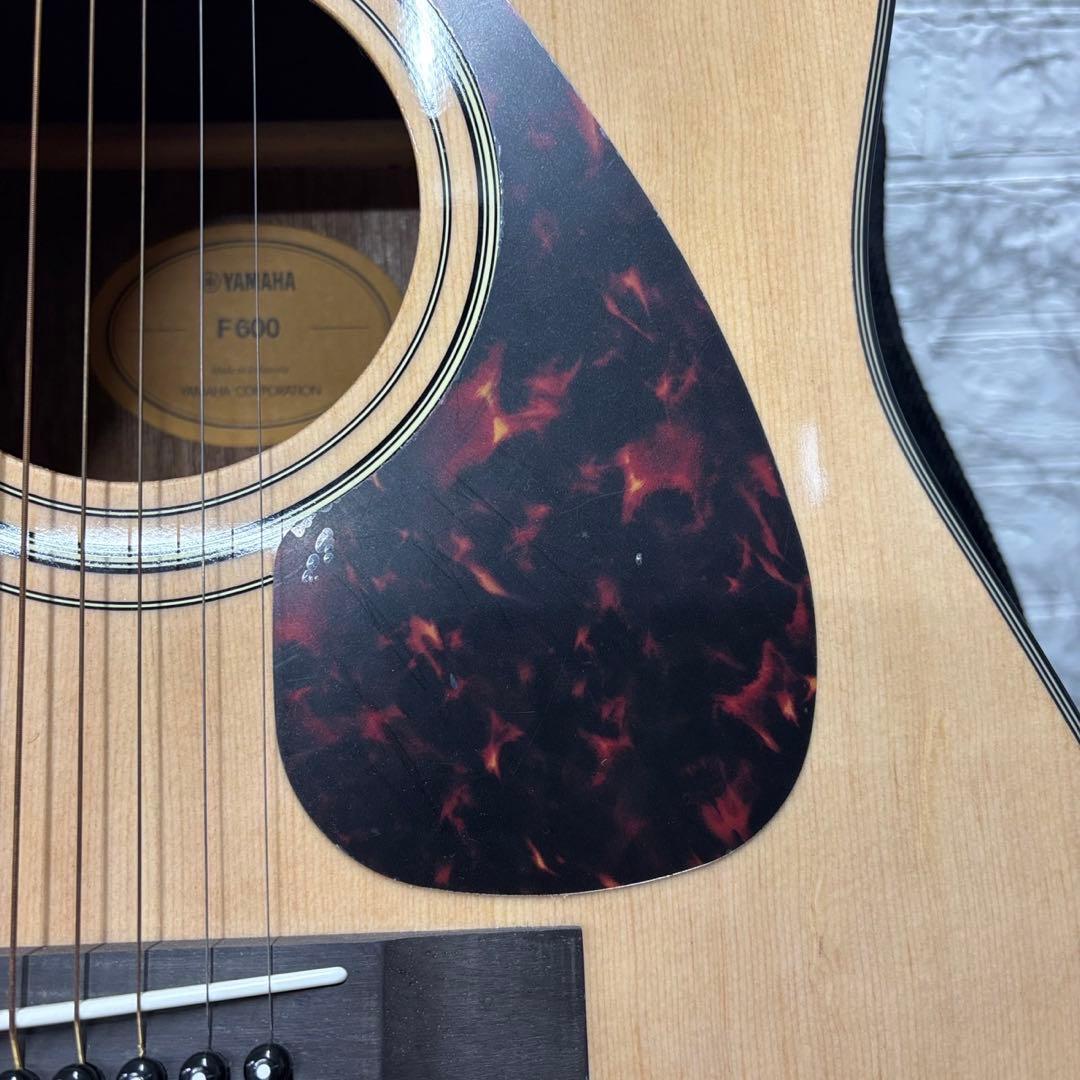 6　極美品　YAMAHA　アコースティックギター　F600　ケース付き　送料無料