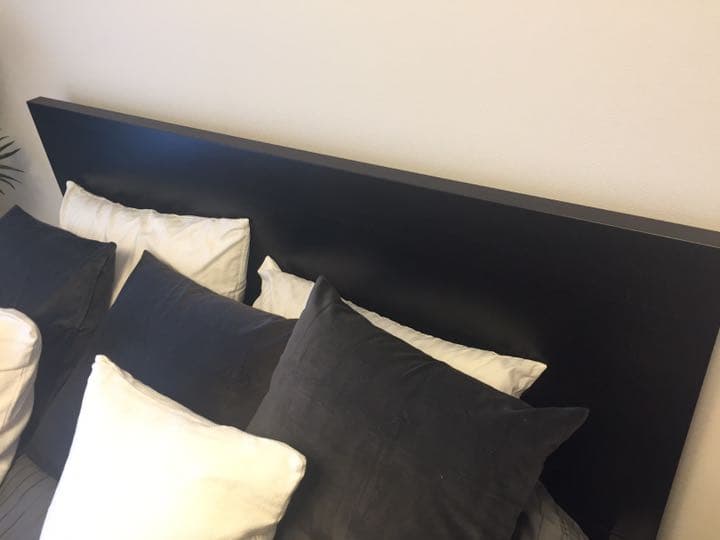 フレームはオーダーメイド マットはNsleep