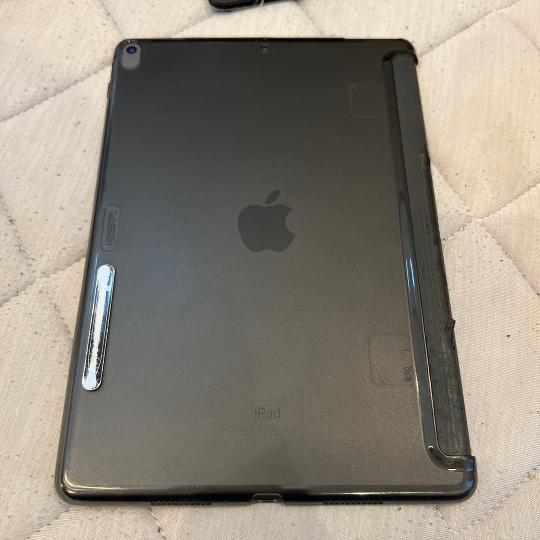 Apple iPad Air3世代256Gキーボード、純正タッチペン付き