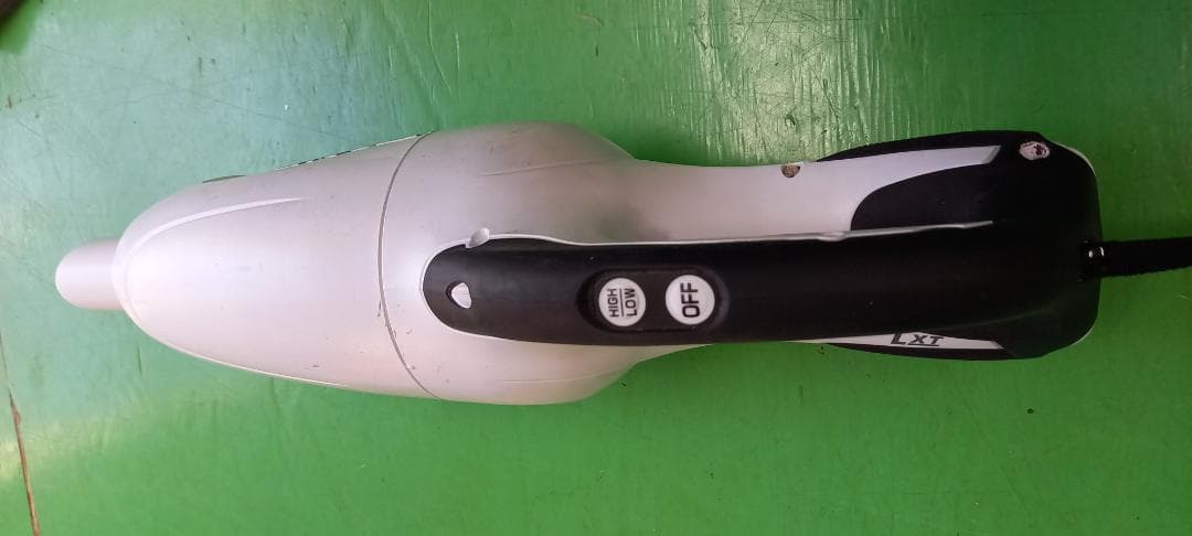 充電式クリーナ　マキタ　CL181FD