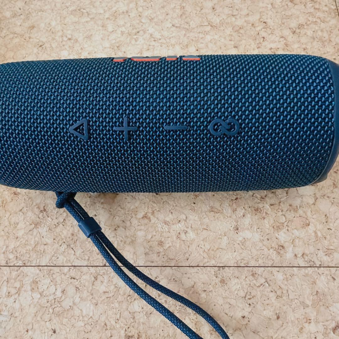 【ほぼ新品】JBL Flip 6 ブルー（使用わずか・元箱あり）