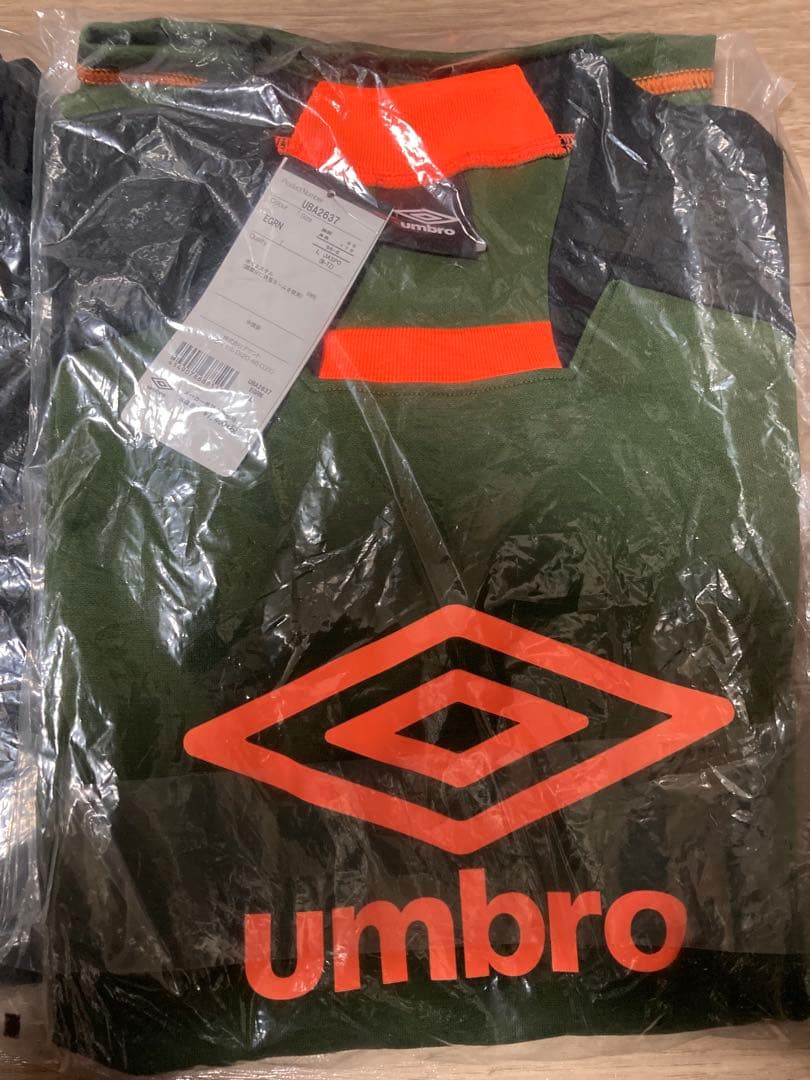 アンブロ　上下　Lサイズ 未開封品