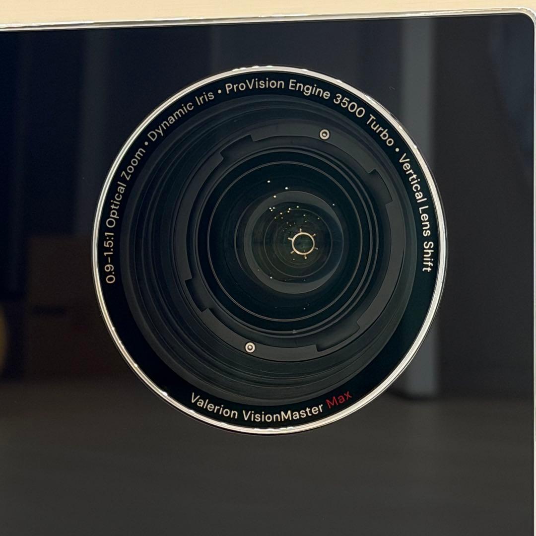 Valerion VisionMaster Max 4Kプロジェクター